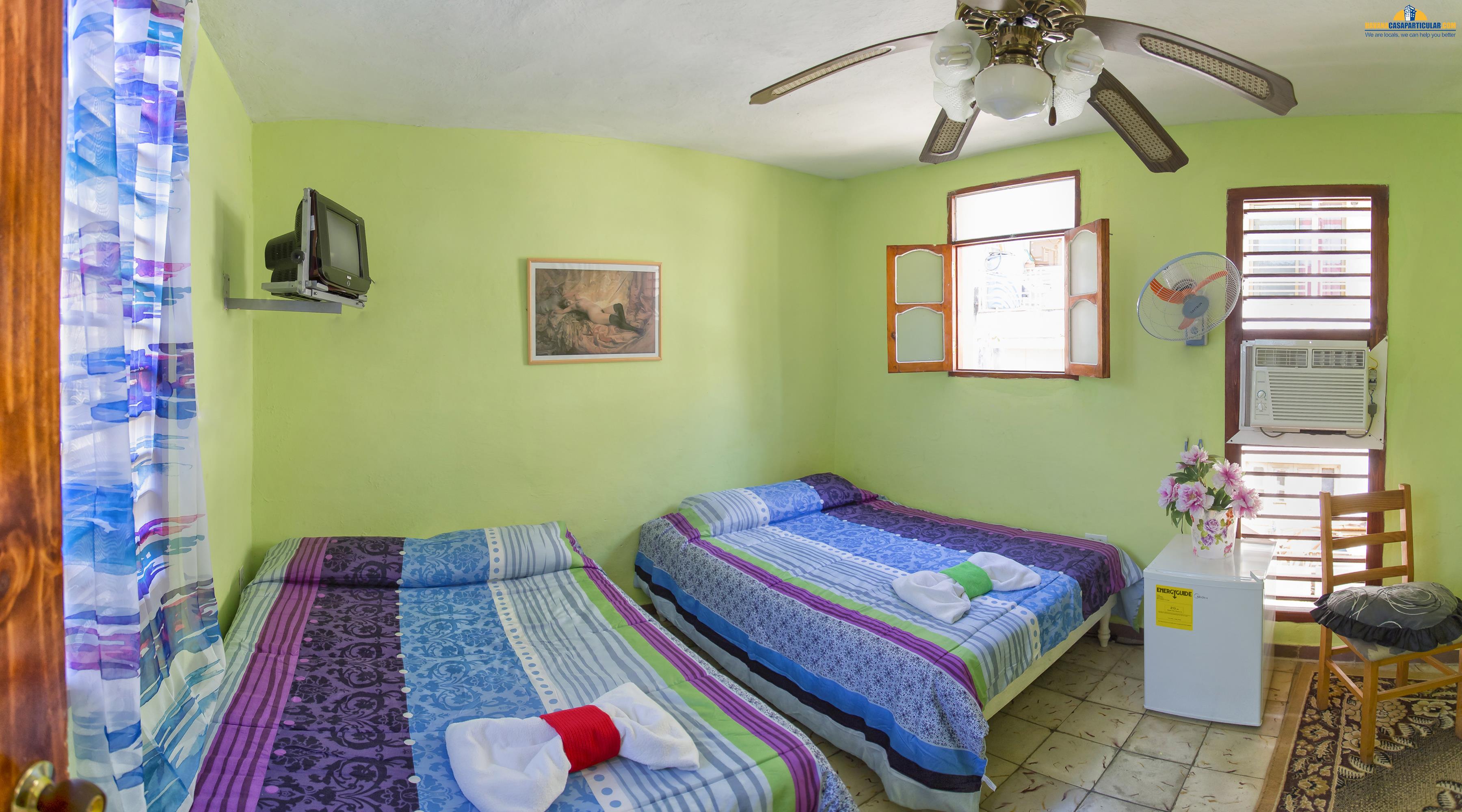 Guesthouses Casa Mirkastillito Old Havana Accommodation Havana